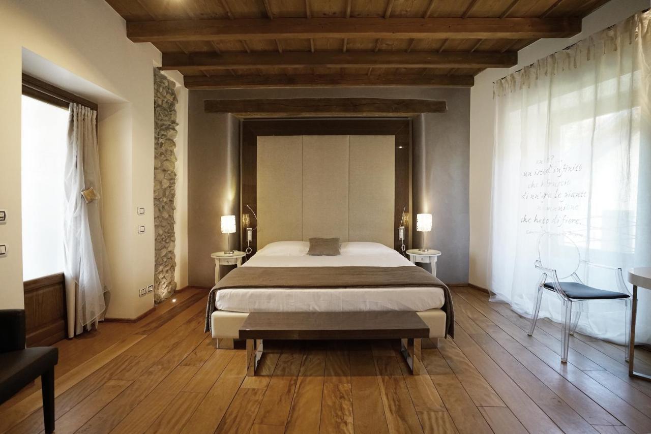 Il Portico - 1711 Luxury Guest House Arlate Ngoại thất bức ảnh