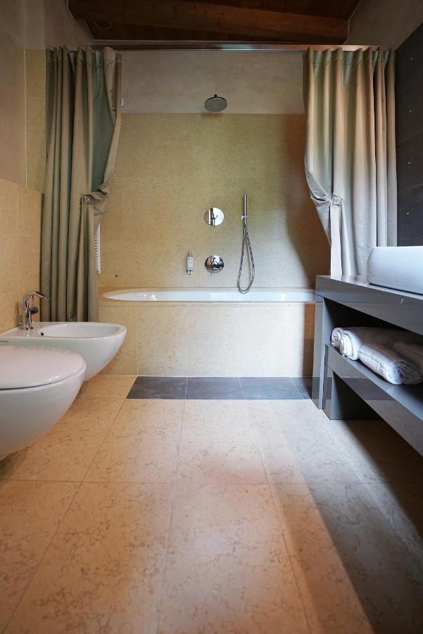 Il Portico - 1711 Luxury Guest House Arlate Ngoại thất bức ảnh