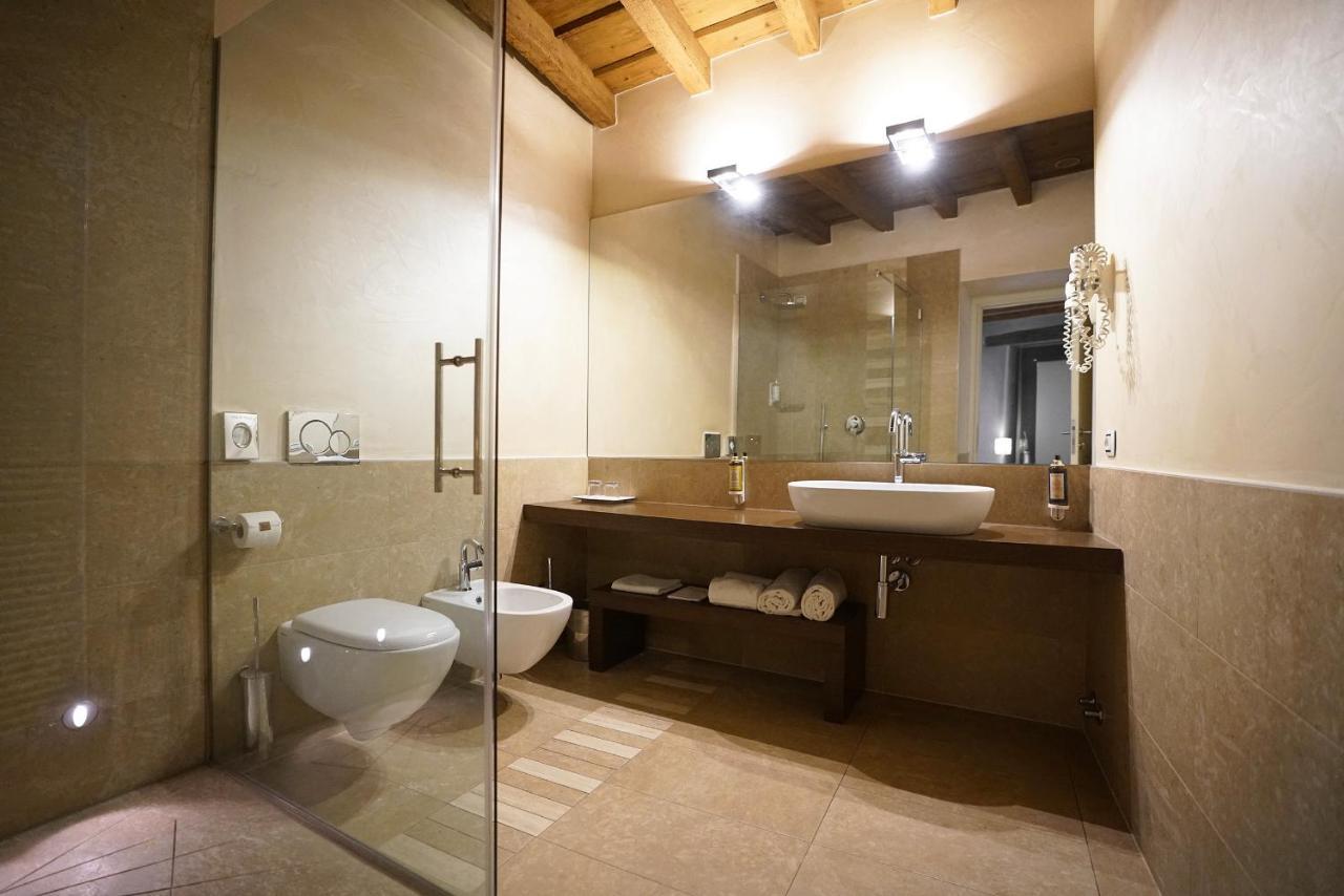 Il Portico - 1711 Luxury Guest House Arlate Ngoại thất bức ảnh